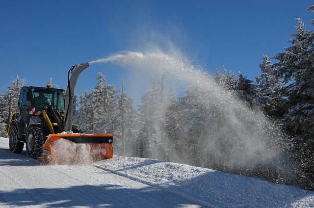 snow-plow-1612476_640 img-13
